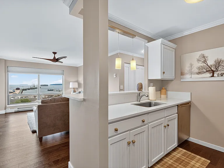 148 Breakwater Dr #605 — Photo 14