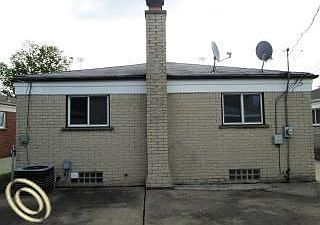 5th image of 6187 Kingsbury St