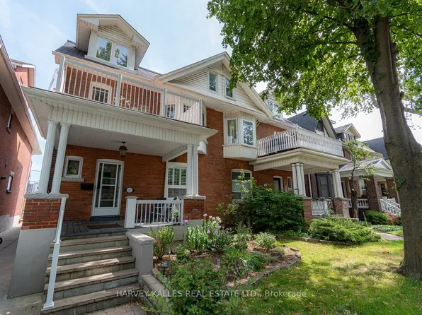 541 Palmerston Blvd #Basement, Toronto, ON M6G 2P4