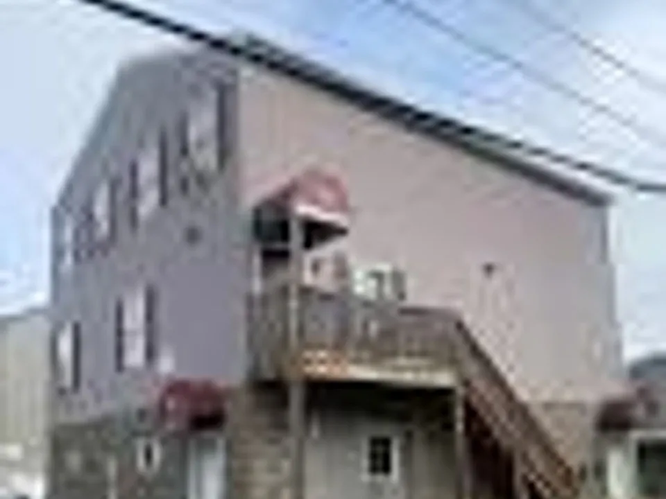 131 Spring Way