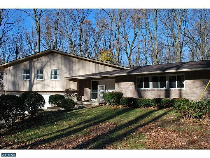 2137 Georgia Rd photo 1