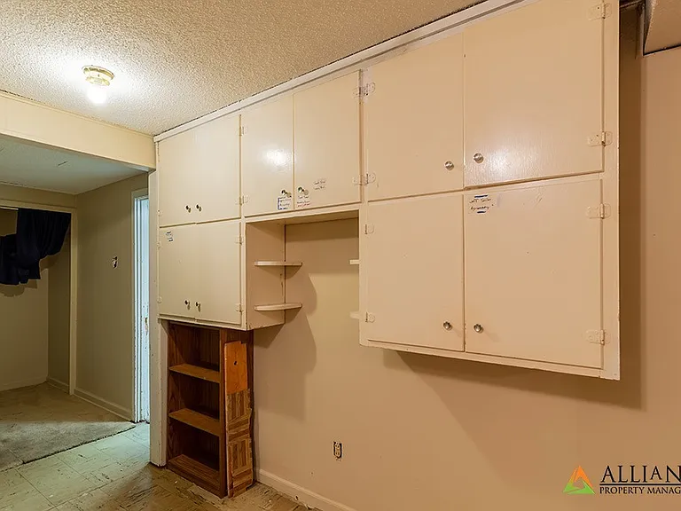 714 Thurston St — Photo 19