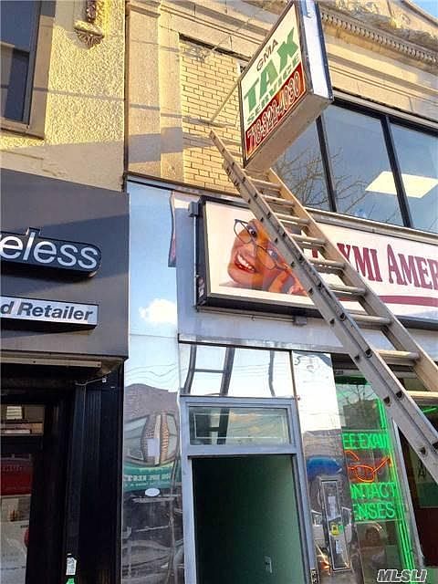 1st image of 12118 Liberty Ave Ofc #