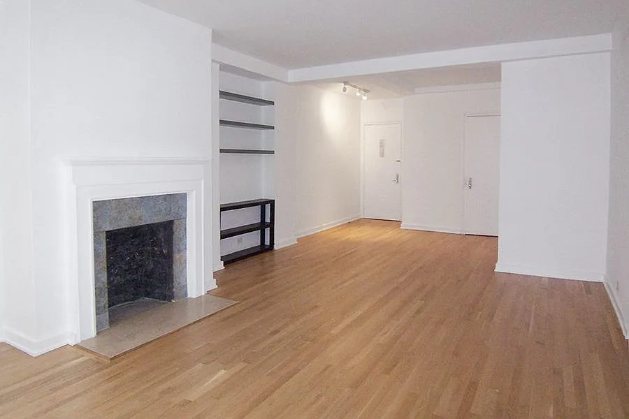 40 W 55th St APT 6C photo 1