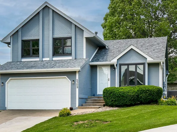 5309 Meadow Pl, West Des Moines, IA 50266