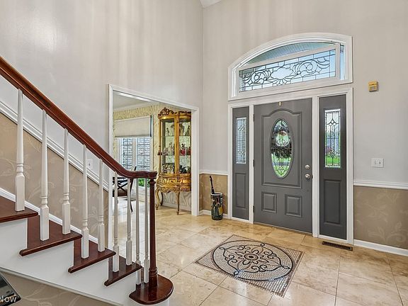 4th image of 29256 Regency Cir