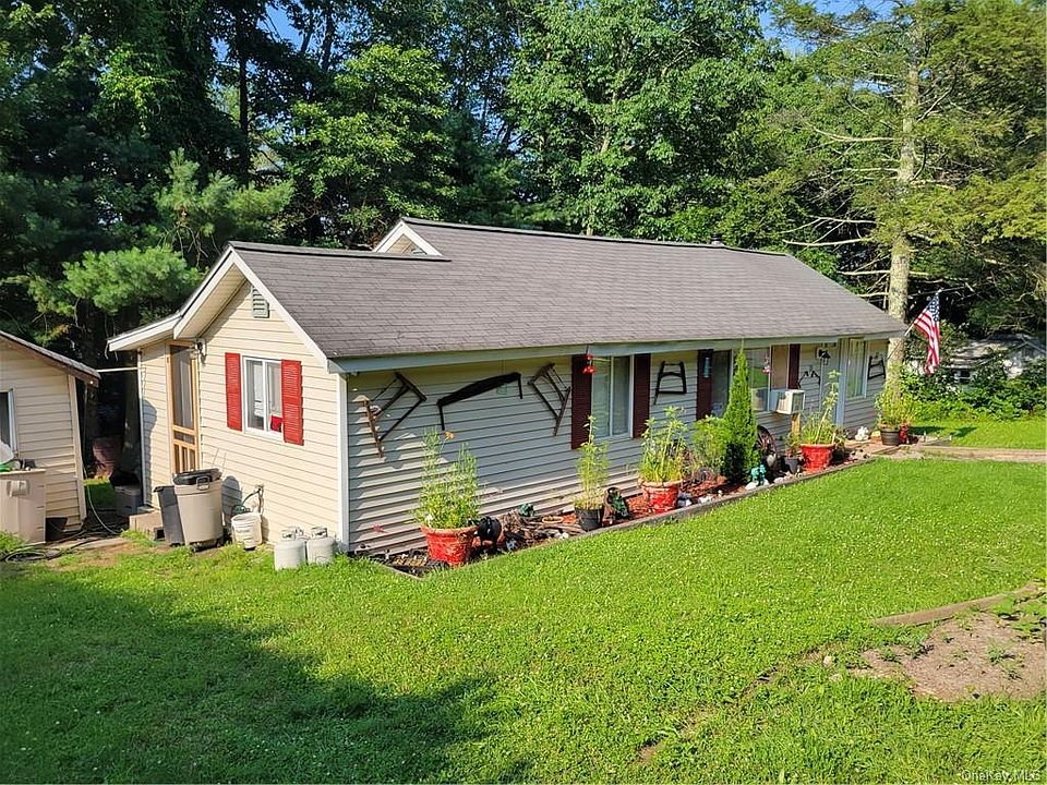 28 Arbutus Trail, Wurtsboro, NY 12790 Zillow