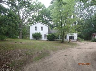 9101 S Mundy Ave, Newaygo, MI 49337