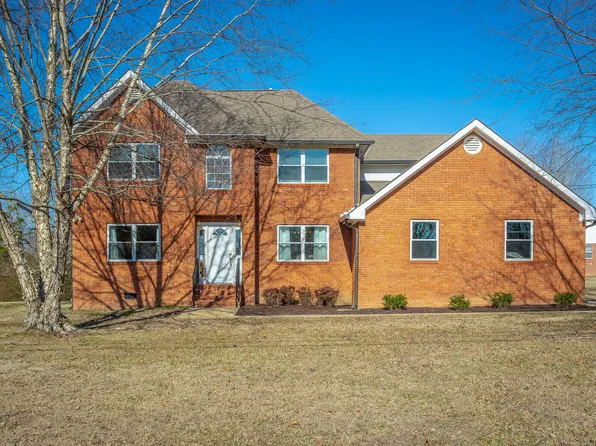 8035 Bork Memorial Dr, Ooltewah, TN 37363