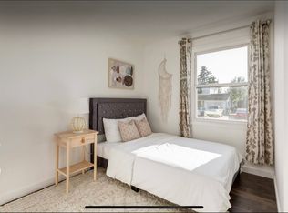 64 W Whitefield Cres NE #3, Calgary, AB T1Y5K1