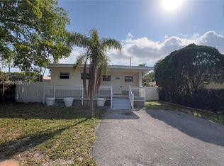 Town Of Hallandale B-13, Hallandale, FL 33009