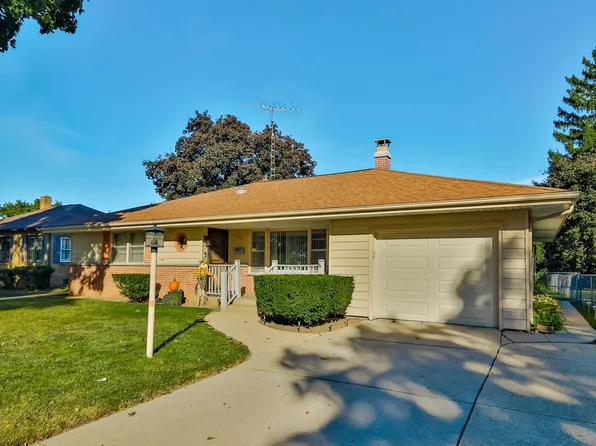 920 Blenheim Dr, Rockford, IL 61108