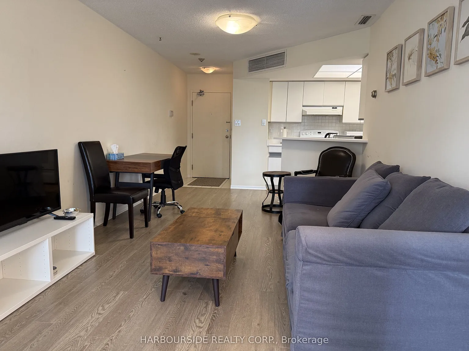 2 bed, $2,800 — Photo 2