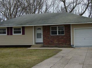 2335 Cedar Ave, Ronkonkoma, NY 11779