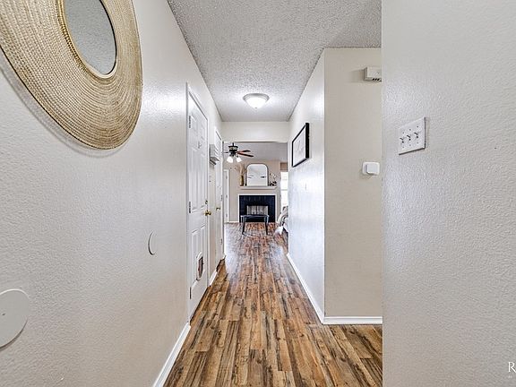 4th image of 1338 Fox Hollow St