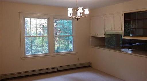 3rd image of 17 Connor Ln