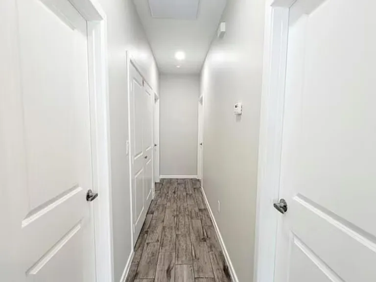 1304 Petri Dr — Photo 6