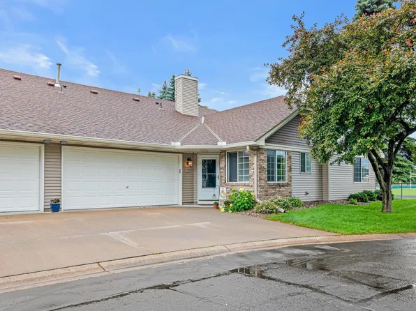 545 Lovell Ave, Roseville, MN 55113