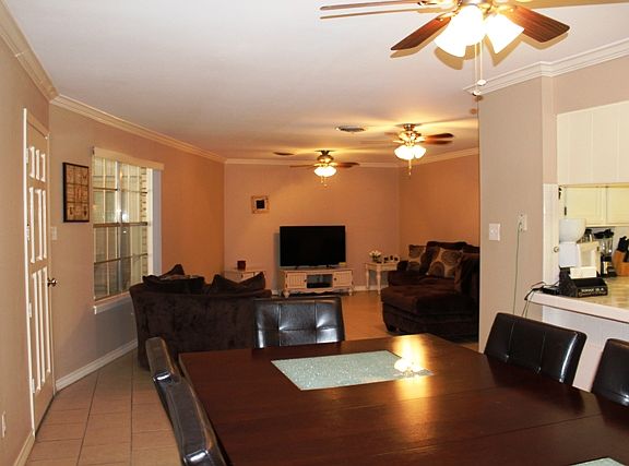 5th image of 1500 Palm Valley Dr