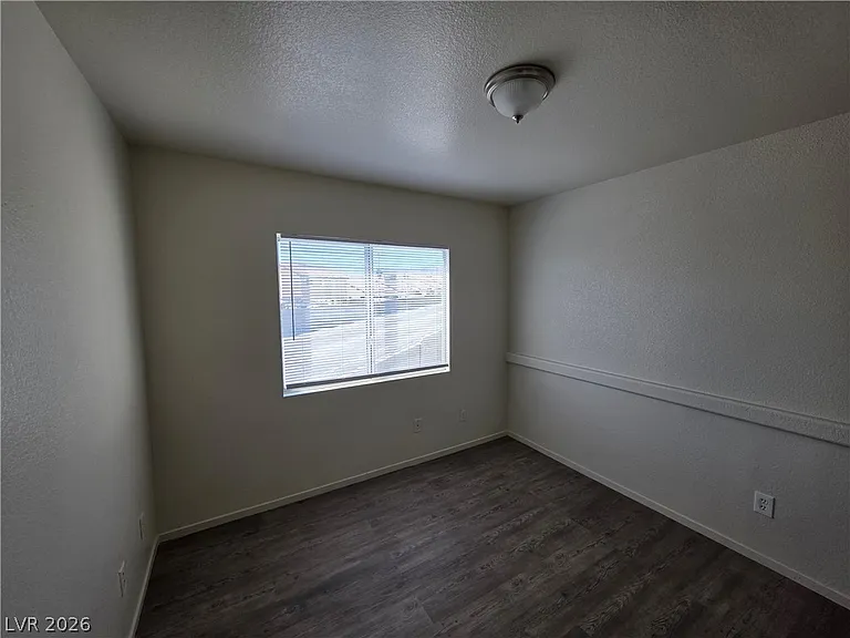 8829 Cornwall Glen Ave — Photo 35