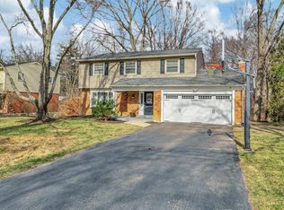 6320 Stirrup Rd, Cincinnati, OH 45244