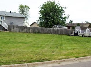 23rd St NE, Watertown, SD 57201