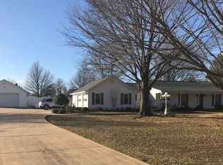 1215 Highway 2, Corinth, MS 38834