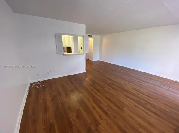 381 Fanshaw Way #381-J, Boca Raton, FL 33434