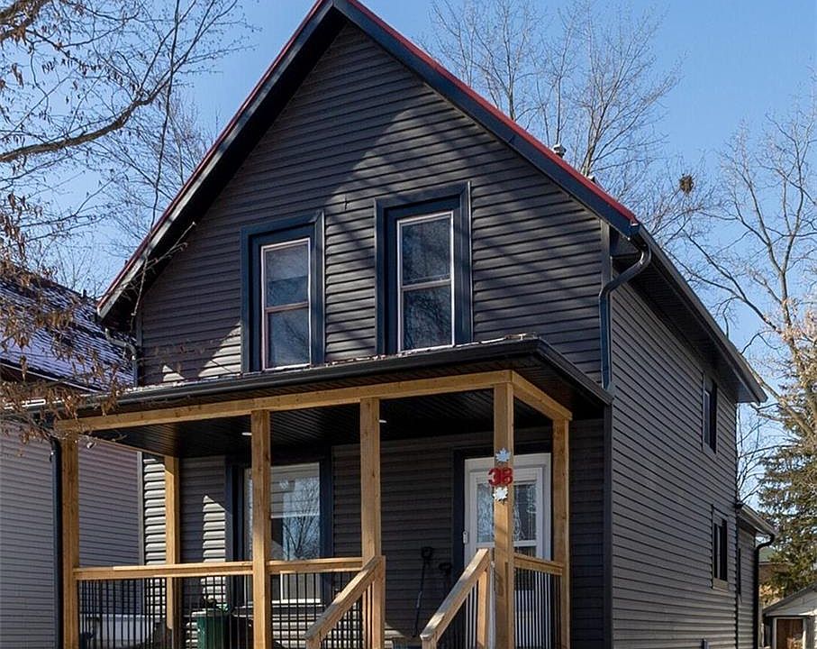 1st image of 38 Mowat St