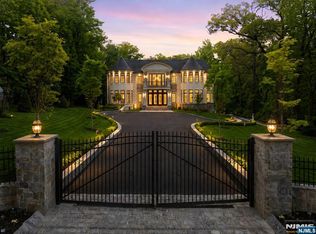 80 Church St, Alpine, NJ 07620