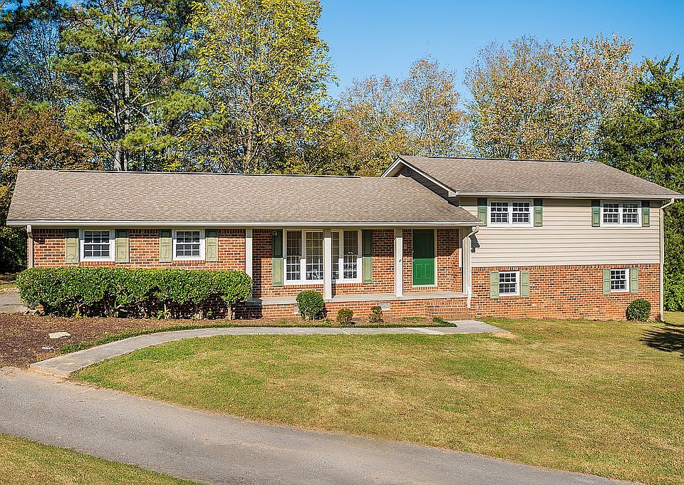 1st image of 1110 Tomahawk Cir NW