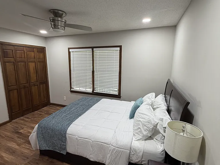105 Braemar Dr — Photo 35