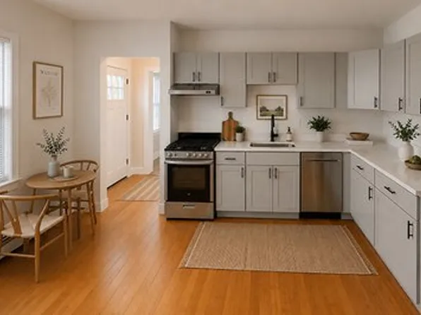 254 River St #1, Waltham, MA 02453