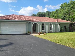 10173 NW 16th St, Pompano Beach, FL 33071