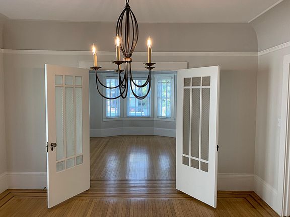 4th image of 3894 19th St