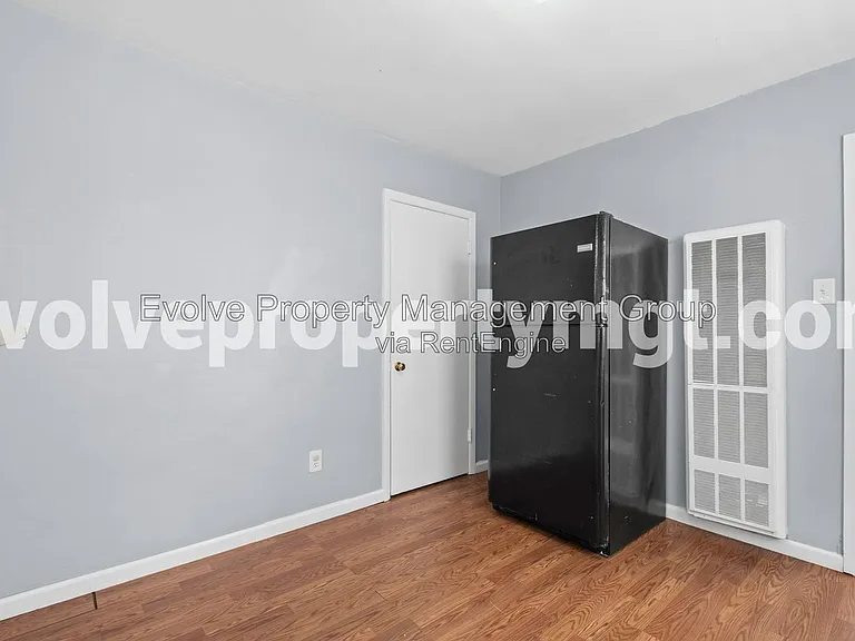 2020 Vinton Ave — Photo 6