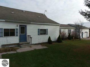 1401 S M 76, Sterling, MI 48659