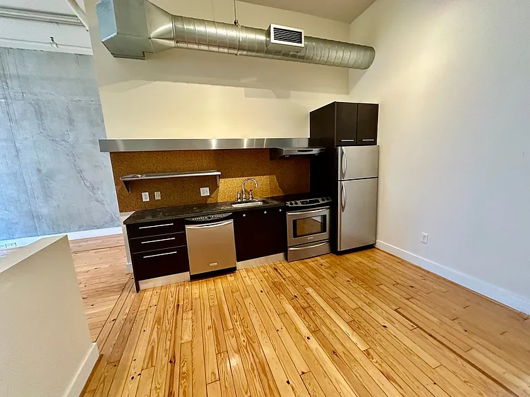 2226 1st Ave S #203 — Photo 6