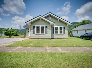 709 Maple Ave, Erwin, TN 37650