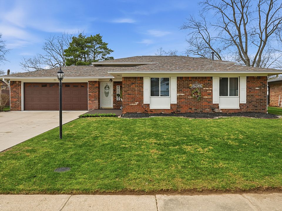 1st image of 2746 N Saturn Dr