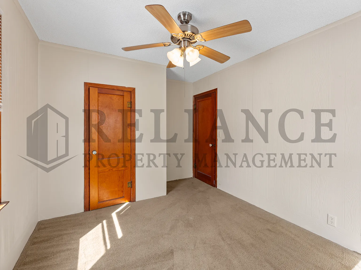 208 West 5th St - 1 — Photo 3