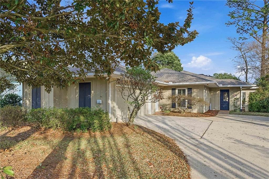 116 Oak Bend Ct