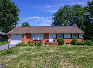 2505 Mayfair Dr, Lancaster, PA 17603