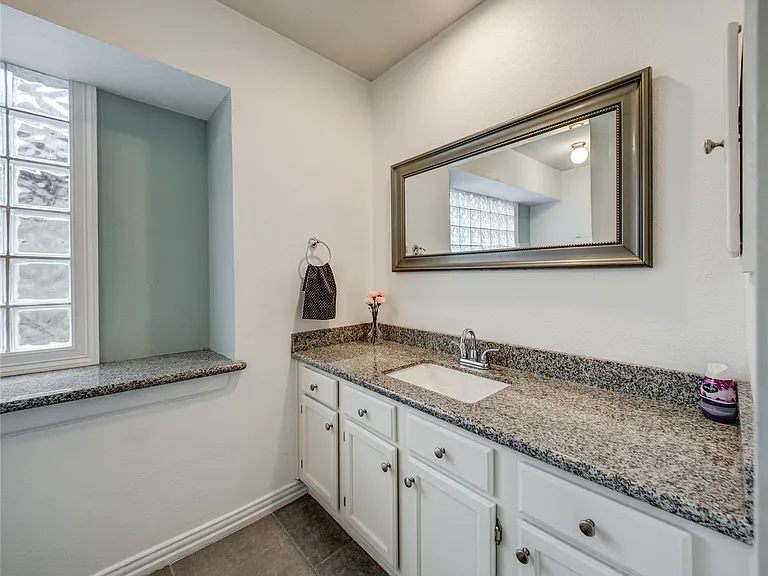 7114 Buchanan Dr — Photo 21