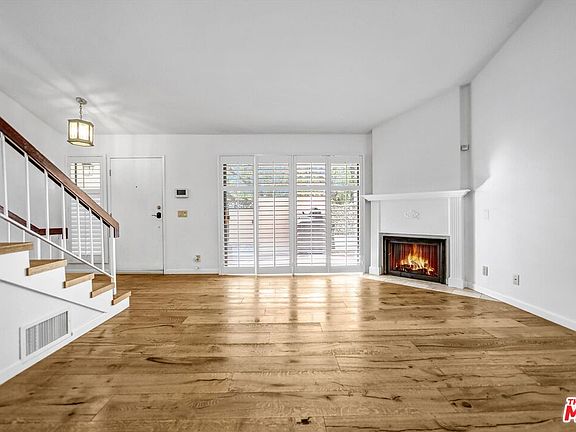 5th image of 6040 Etiwanda Ave Unit 131