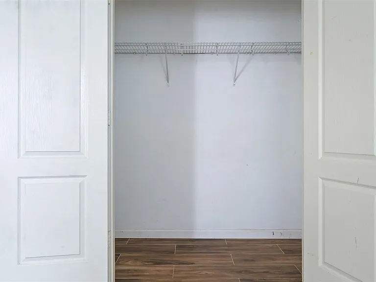 3711 Jewel Point Dr — Photo 12