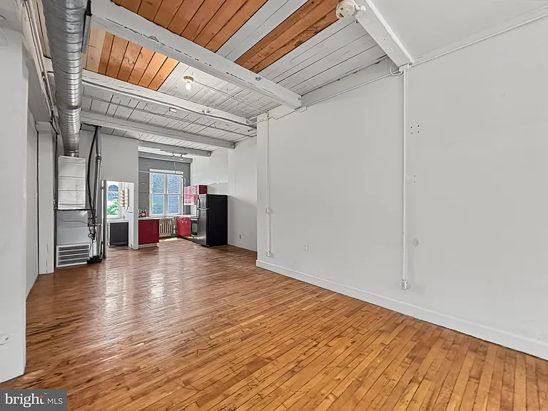 14 W Harvey St #16 — Photo 12