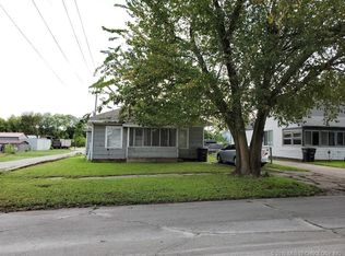 128 N Quapaw Ave, Bartlesville, OK 74003