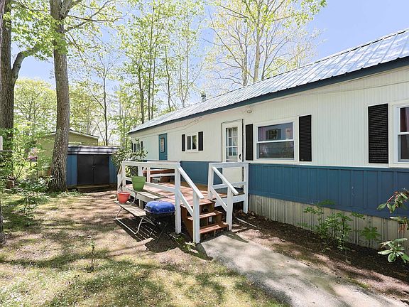 3rd image of 9 Sargent Place #84