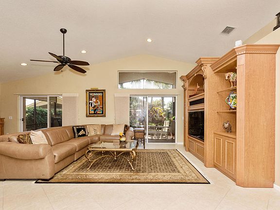 4th image of 7084 Bent Menorca Dr